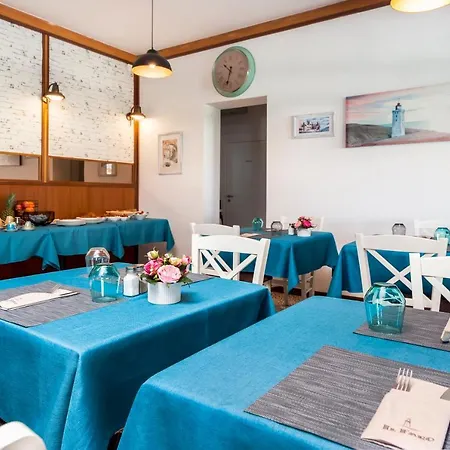 Oda ve Kahvaltı Arion Rovinj