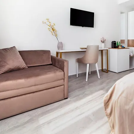 Arion Oda ve Kahvaltı 4*